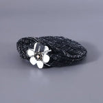 A Set Cat Knitted Bib Beret Hat with 3D Floral Bowknot Design - GreenFur