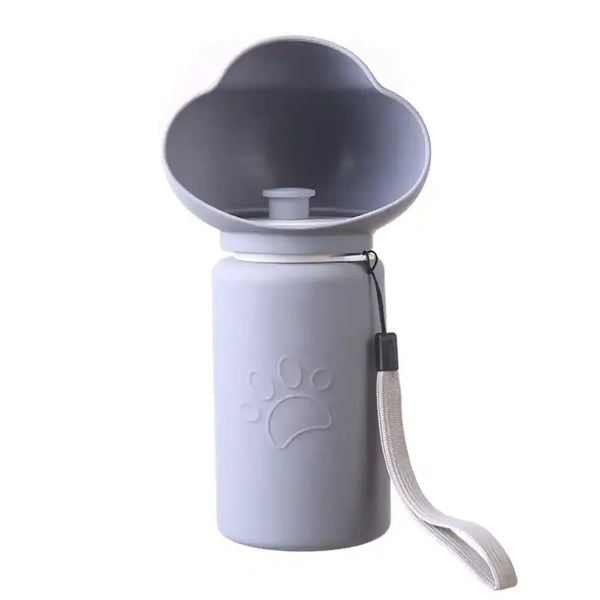 Dog Drinking Cup Outdoor Foldable Portable Pet Water Cup Hanging Travel Cup - GreenFur