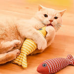 Interactive Catnip Fish Shape Plush Cat Toy - GreenFur
